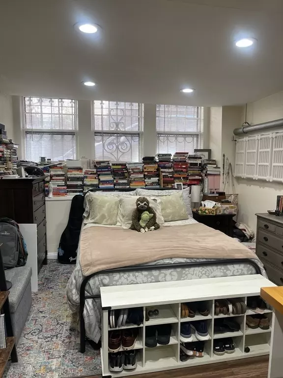 Boston, MA 02114,39 Anderson St #1