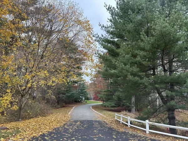 58 Bay Farm Rd #58, Duxbury, MA 02332