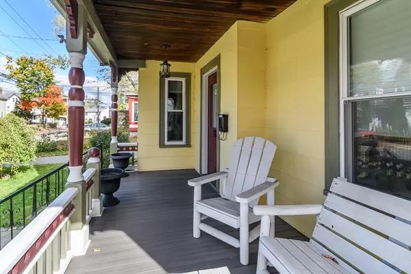 Framingham, MA 01702,16 Alexander St