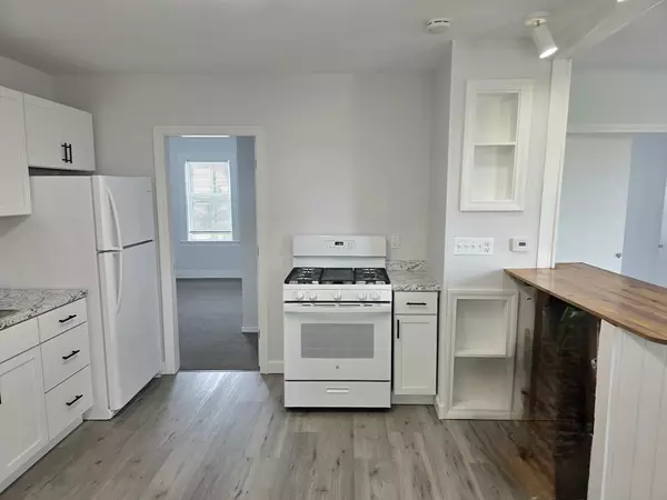 Quincy, MA 02169,503 South St #2