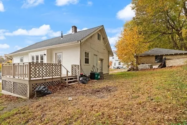 Worcester, MA 01603,10 Minthorne St