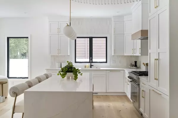 Newton, MA 02466,224 Auburn St #A