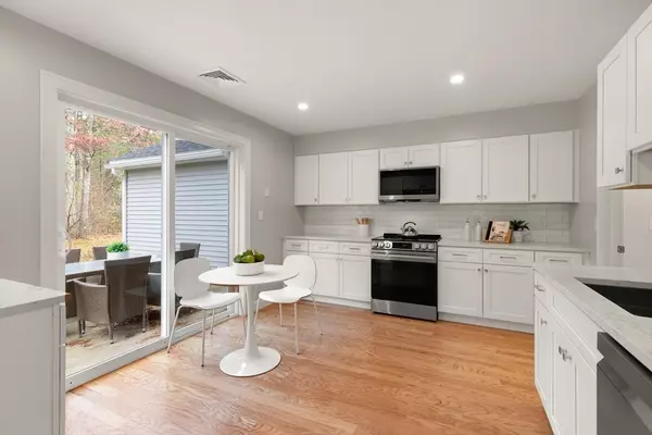 Hudson, MA 01749,3 Barracks Road #3