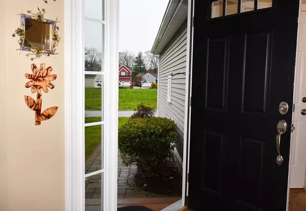 Easton, MA 02356,96 Winterberry Lane