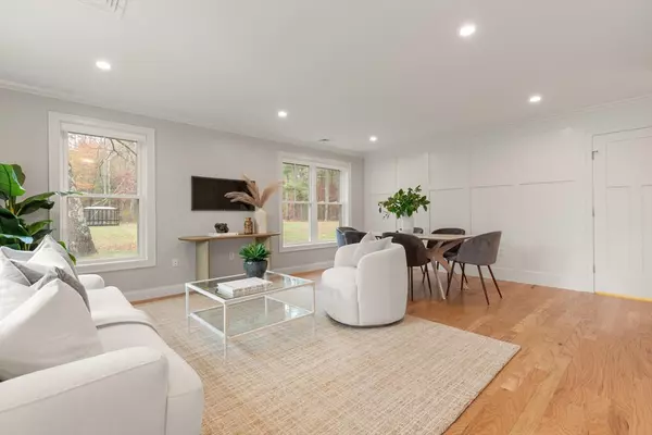 Hudson, MA 01749,7 Barracks Road #7