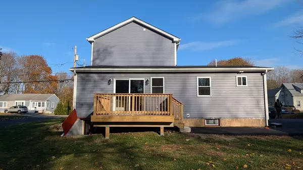 Rockland, MA 02370,92 Liberty St