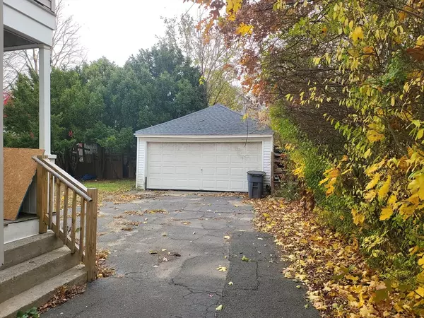 Springfield, MA 01108,137-139 Fountain St