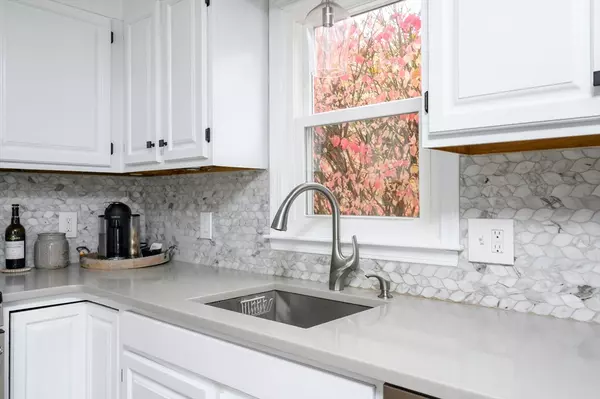 Hanover, MA 02339,67 School St