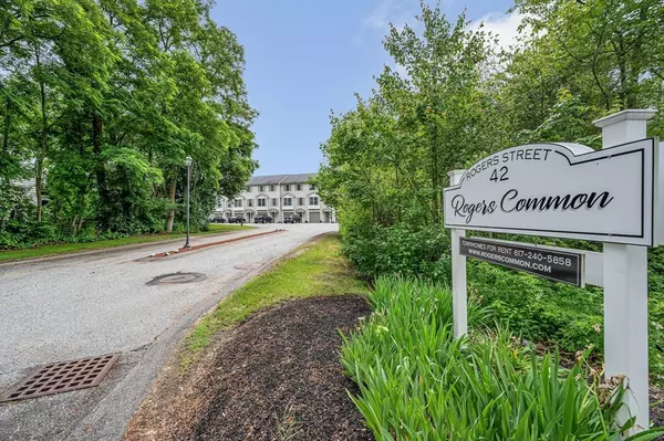 Tewksbury, MA 01876,42 Rogers St #6