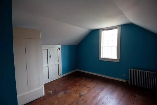 Orange, MA 01364,900 N Main St