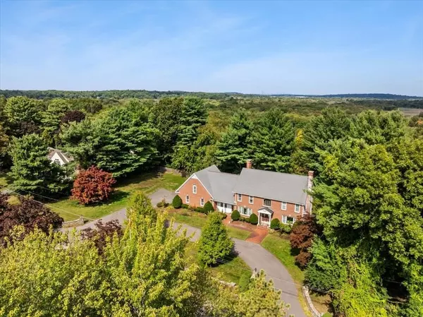 Westwood, MA 02090,84 Juniper Ridge Rd