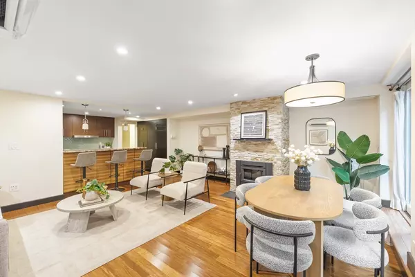 53 Clarendon St #1, Boston, MA 02116