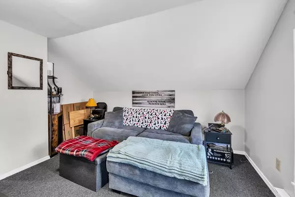 Webster, MA 01570,110 Chase Ave