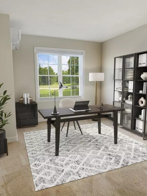 Wrentham, MA 02093,5 Eagle Brook Blvd #81