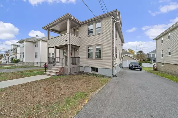 Quincy, MA 02171,37 Bay State Road #37