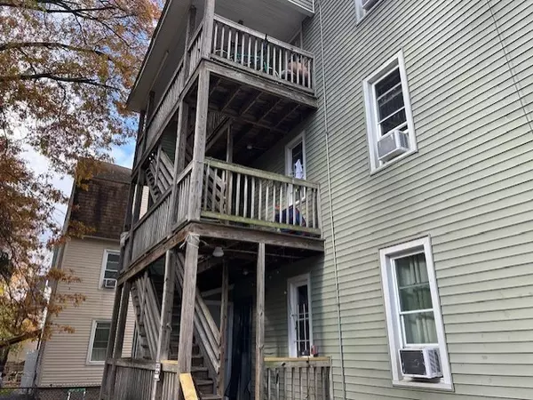 Springfield, MA 01108,93 Wilmont Street