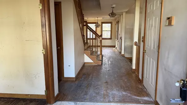 Taunton, MA 02718,81 Tania Drive