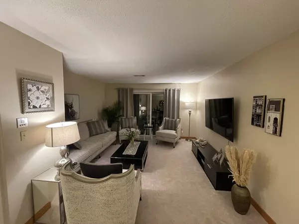 Franklin, MA 02038,1410 Franklin Crossing #1410