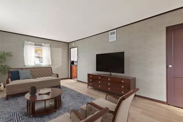 Methuen, MA 01844,83 Oakside Ave