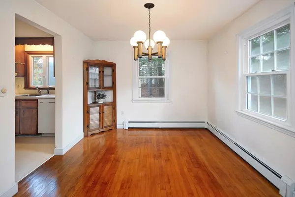 Concord, MA 01742,70 Hillside Ave