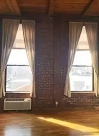 Salem, MA 01970,24 Norman St #204