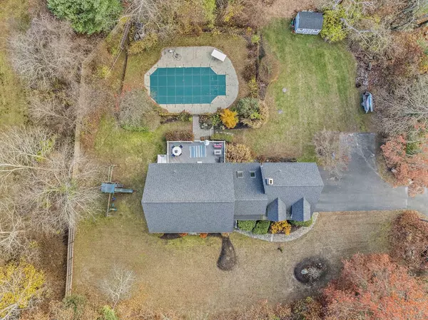 Hanson, MA 02341,33 Tavern Way