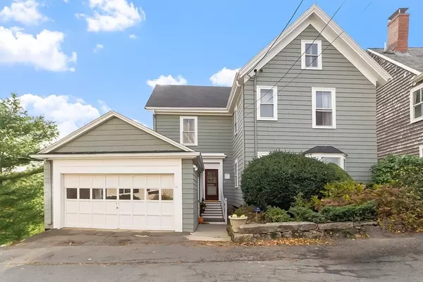 Marblehead, MA 01945,29 High St