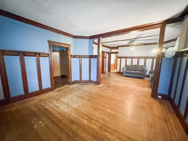 Lawrence, MA 01841,265 Ames St