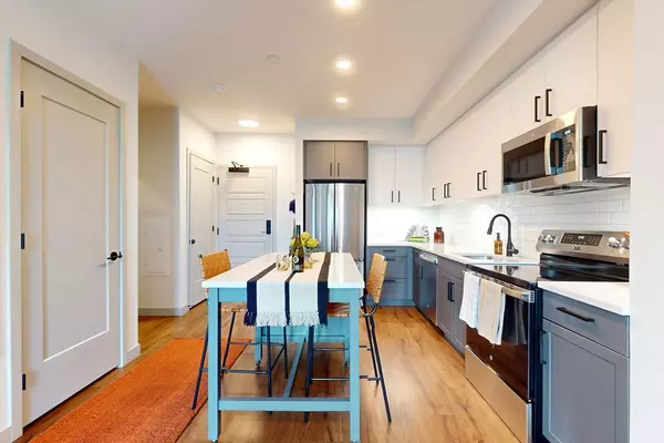 Boston, MA 02134,80 Rugg Road #1301