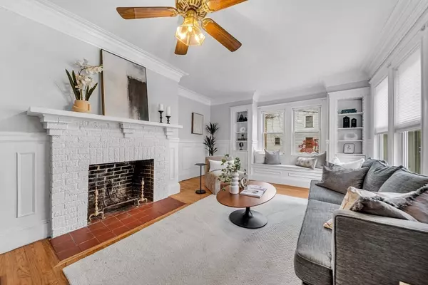 Newton, MA 02459,628 Boylston St