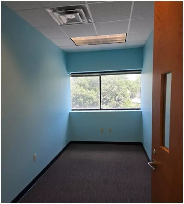 Norwood, MA 02062,661 Pleasant St #200