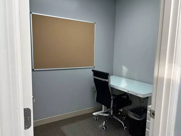 Danvers, MA 01923,130 Sylvan St #4