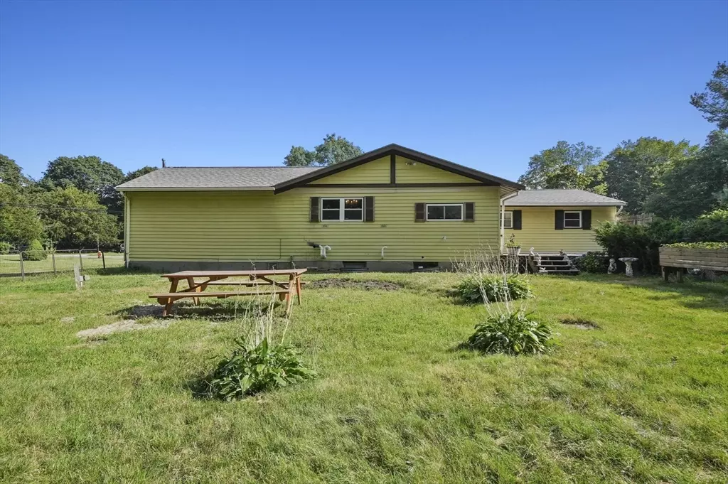 Tewksbury, MA 01876,296 Astle Street