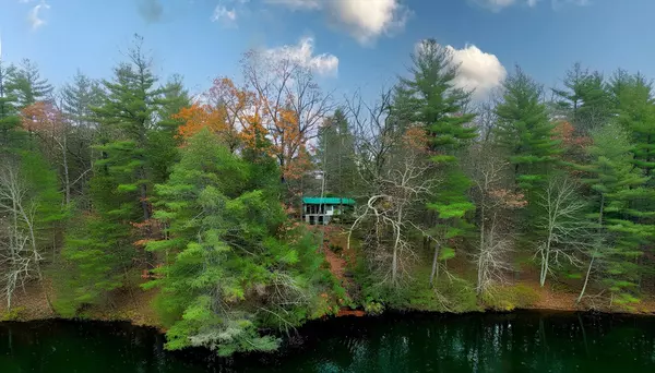 Wilbraham, MA 01095,38 King Dr