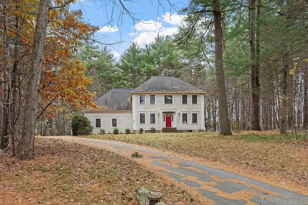 96 Cedarwood Rd., Boxborough, MA 01719