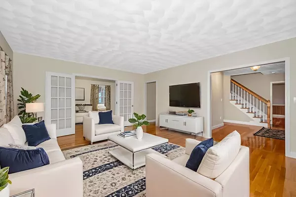 North Reading, MA 01864,17 Foley Dr