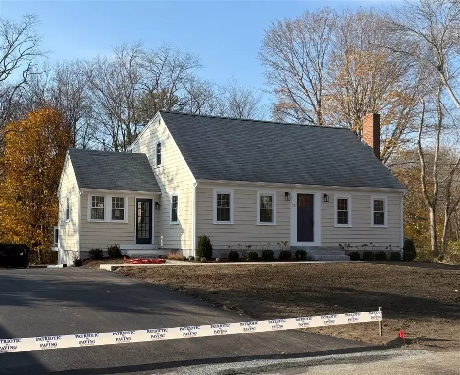 Hanson, MA 02341,26 Reed St