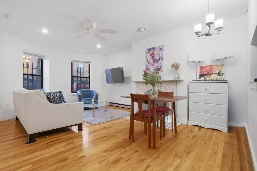 Boston, MA 02118,46 Dwight Street ##2A