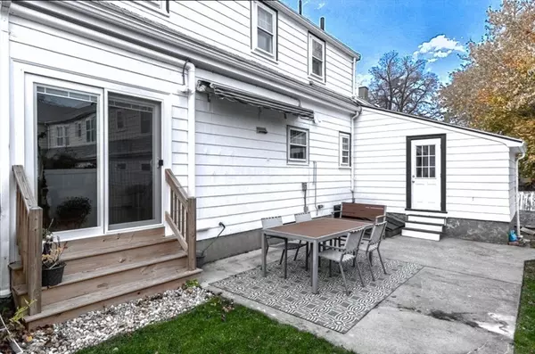 Winthrop, MA 02152,92 Plummer Ave