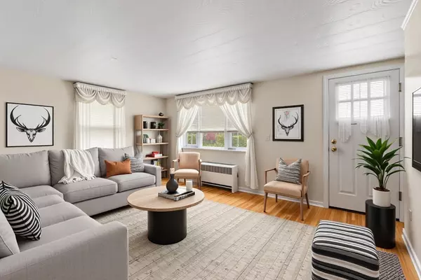 Stoughton, MA 02072,17 Donald Rd