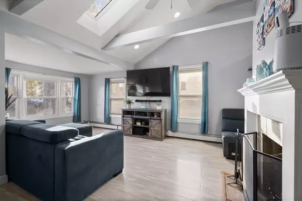 Cumberland, RI 02864,41&39 Indiana Ave