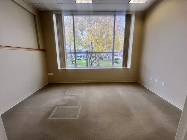 Norwood, MA 02062,117 Central St