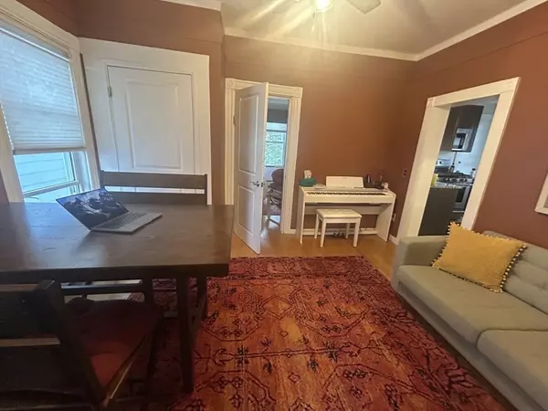 Somerville, MA 02145,12 Pearl St Pl #3