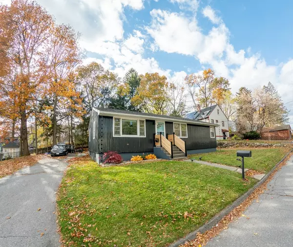 25-A White Avenue, Worcester, MA 01605
