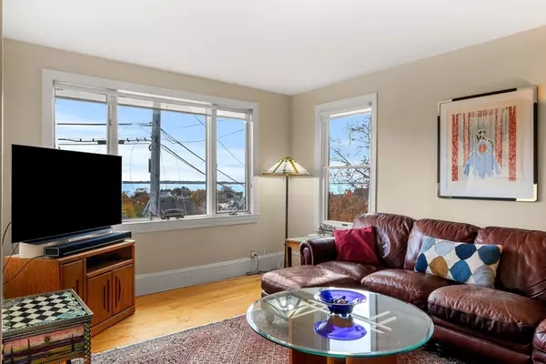 Swampscott, MA 01907,8 Ocean View