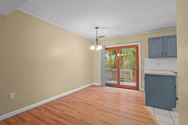 Haverhill, MA 01832,61 Kathy Dr #61