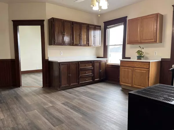 Worcester, MA 01604,209 Pilgrim Ave #3