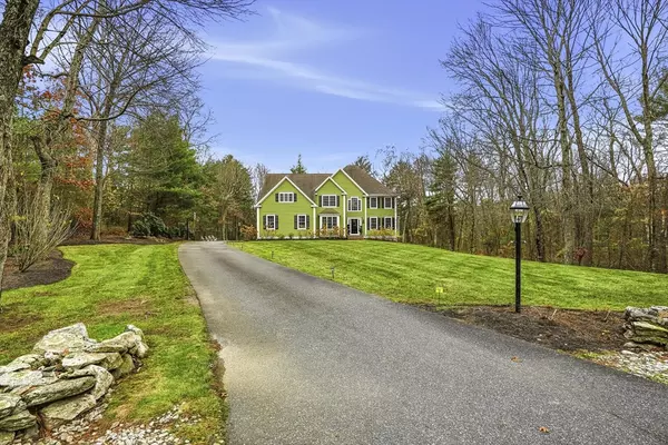 Mendon, MA 01756,20 Thayer Rd