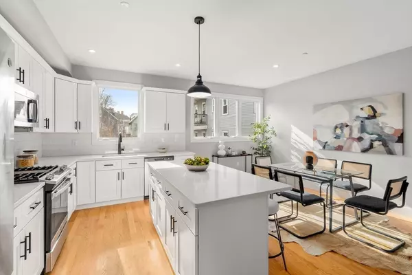 Boston, MA 02124,123-125 Centre St #TH4