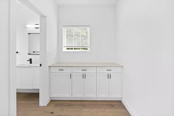 Wilmington, MA 01887,635 Main Street #TH6